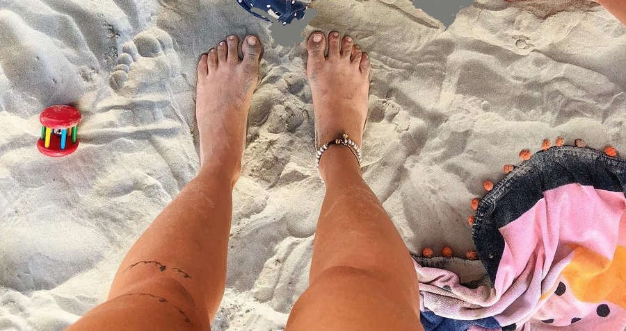 Juliana Feet