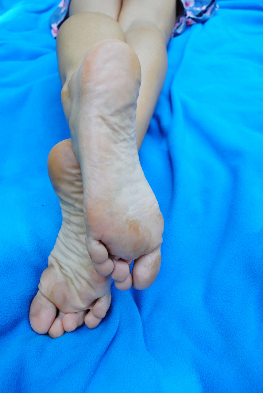 Alejandra Herrera Feet