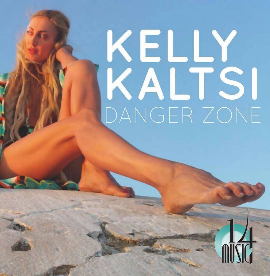 Kelly Kaltsi Feet