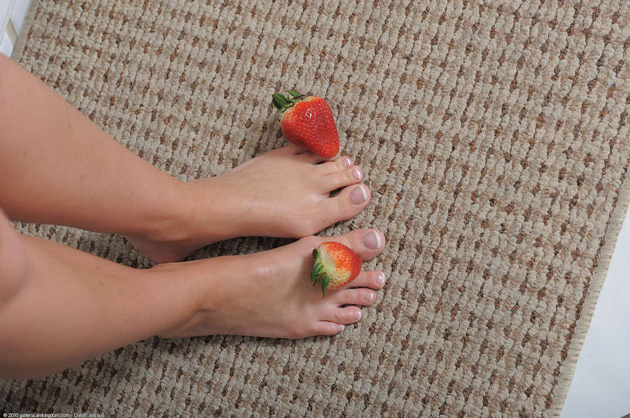Lily Carter Feet