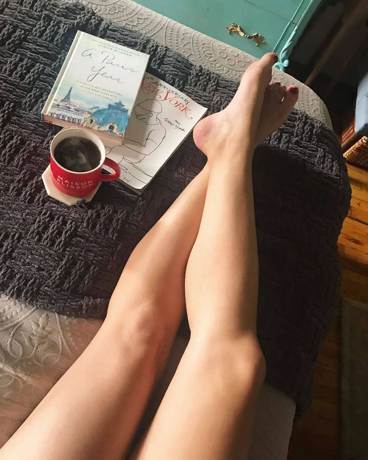 Maria Del Russo Feet