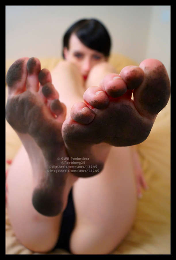 Rose Ballentine Feet