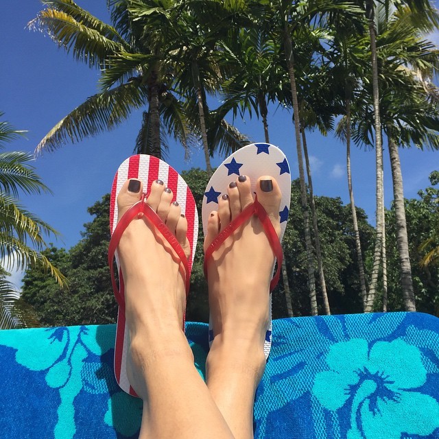 Lili Estefan Feet