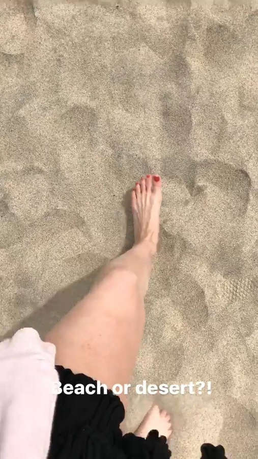 Alessandra Torresani Feet
