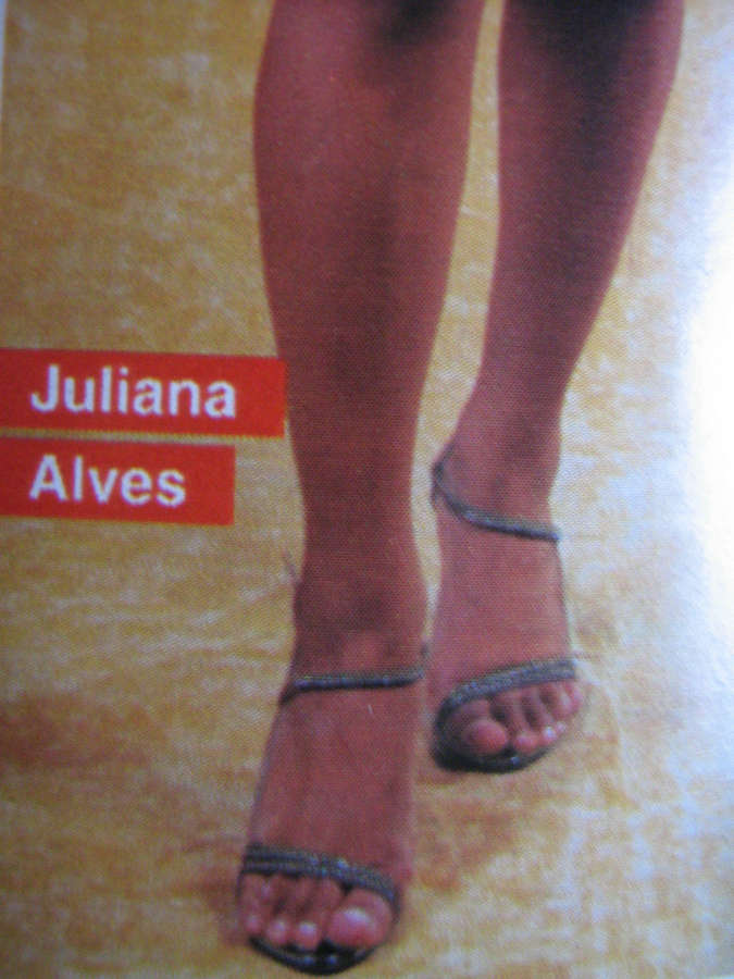 Juliana Alves Feet