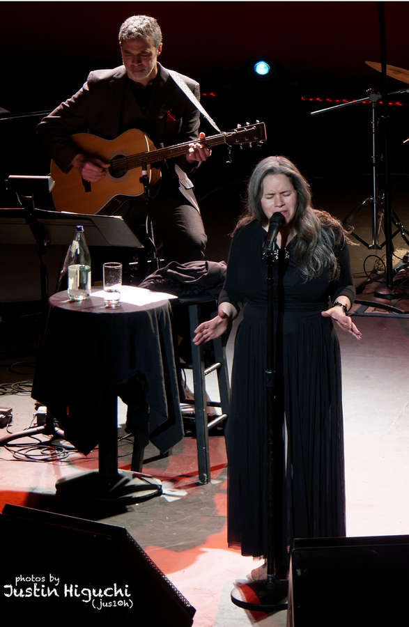 Natalie Merchant Feet