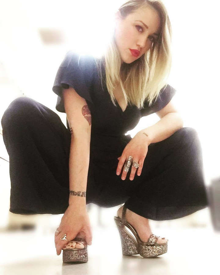 Penelope Anastasopoulou Feet