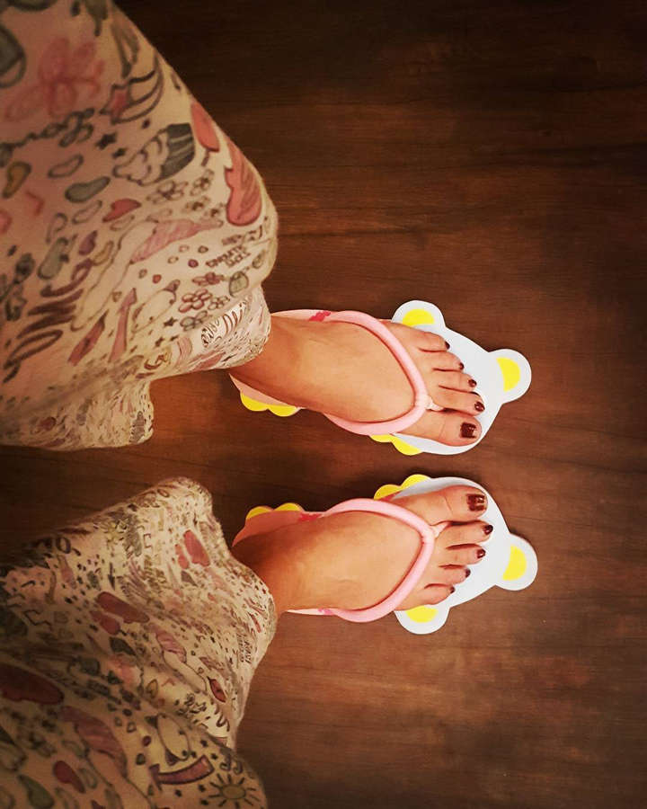 Namitha Feet