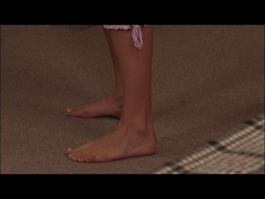 Luz Elena Gonzalez Feet