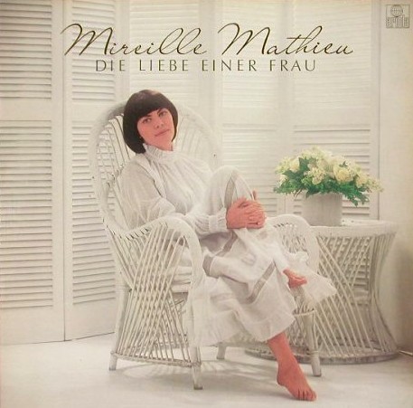 Mireille Mathieu Feet