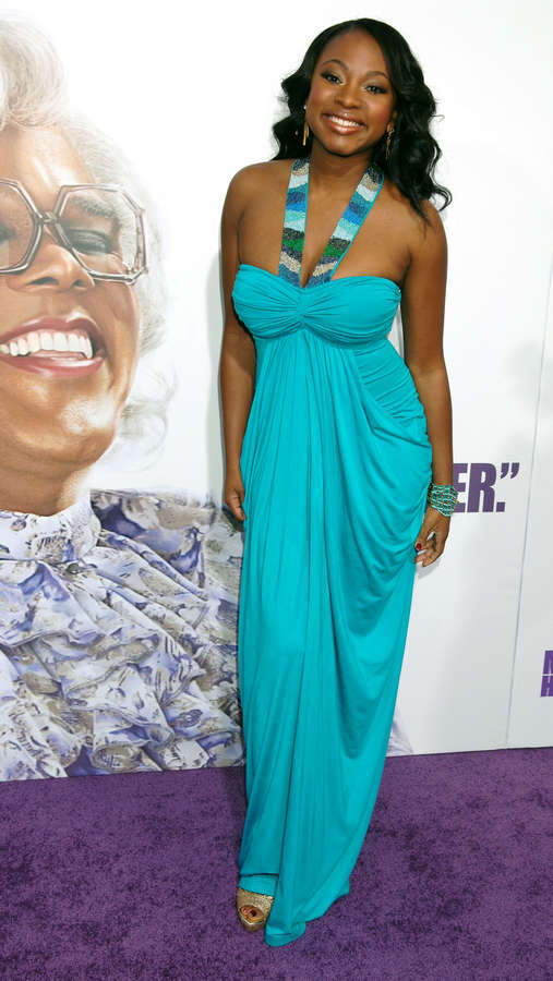 Naturi Naughton Feet