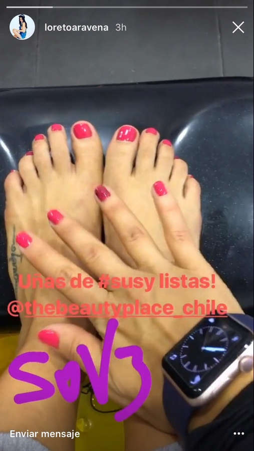 Loreto Aravena Feet