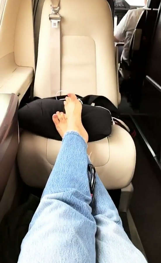 Elena Ora Feet