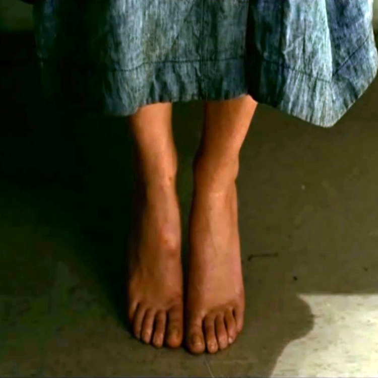 Emily Mortimer Feet