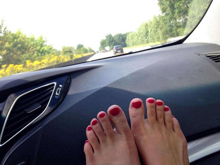 Tamara Opdebeeck Feet