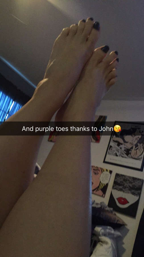 Maria Moore Feet