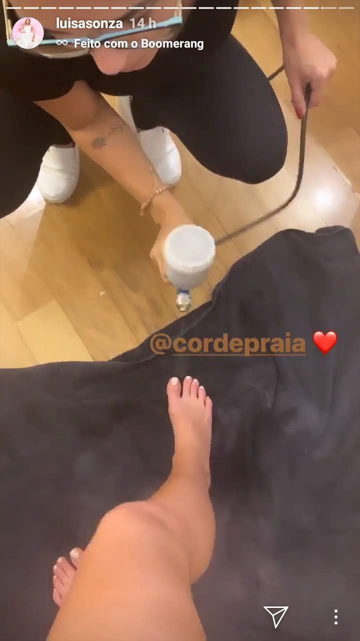 Luisa Sonza Feet