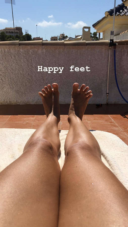 Jennifer Hoffman Feet