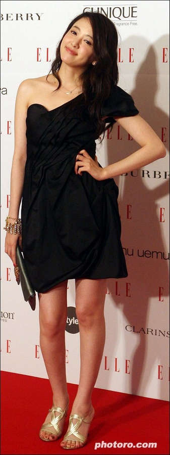 Se Eun Lee Feet