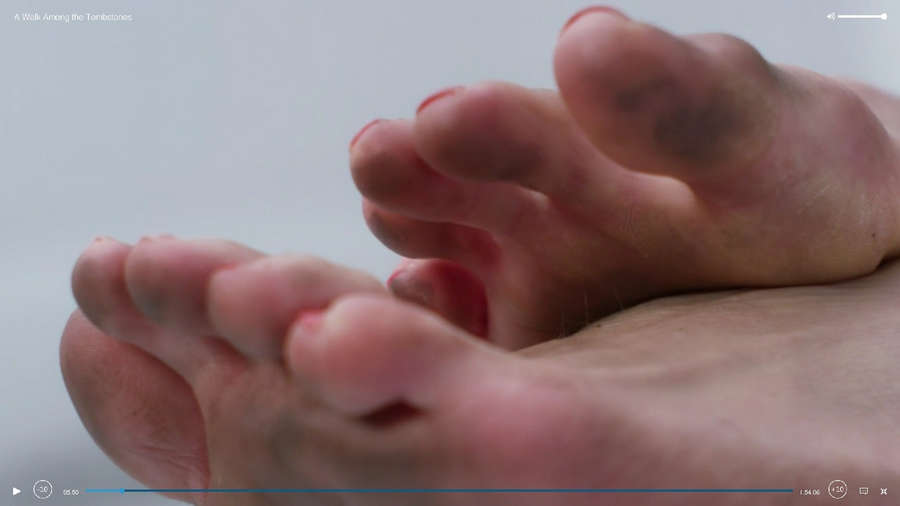 Laura Birn Feet