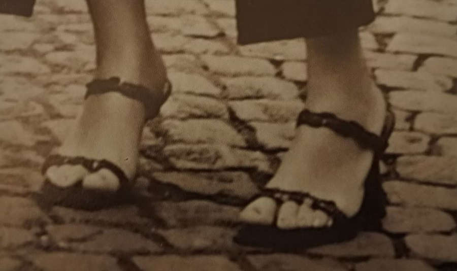 Virginie Ledoyen Feet
