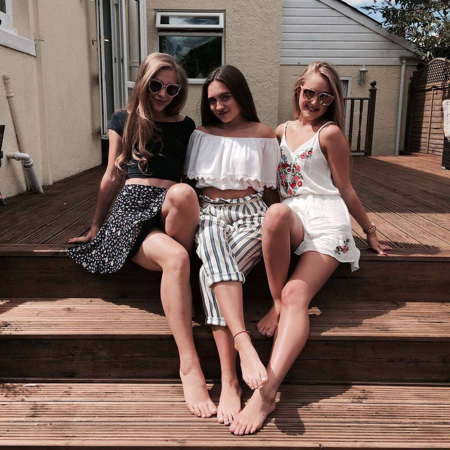 Lily Laight Feet