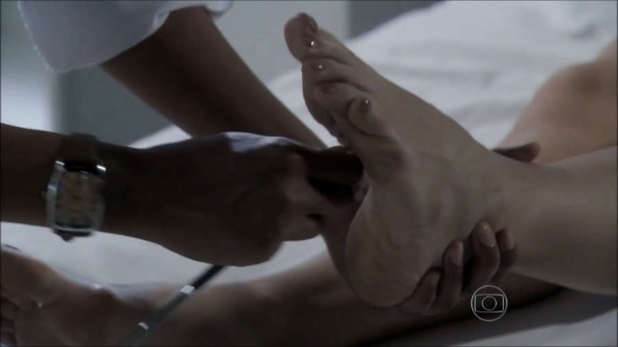 Fernanda Machado Feet