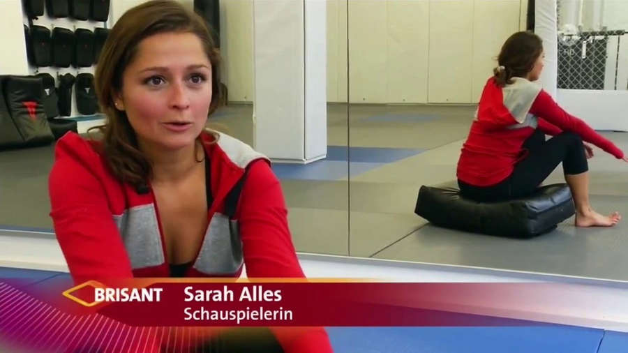 Sarah Alles Feet