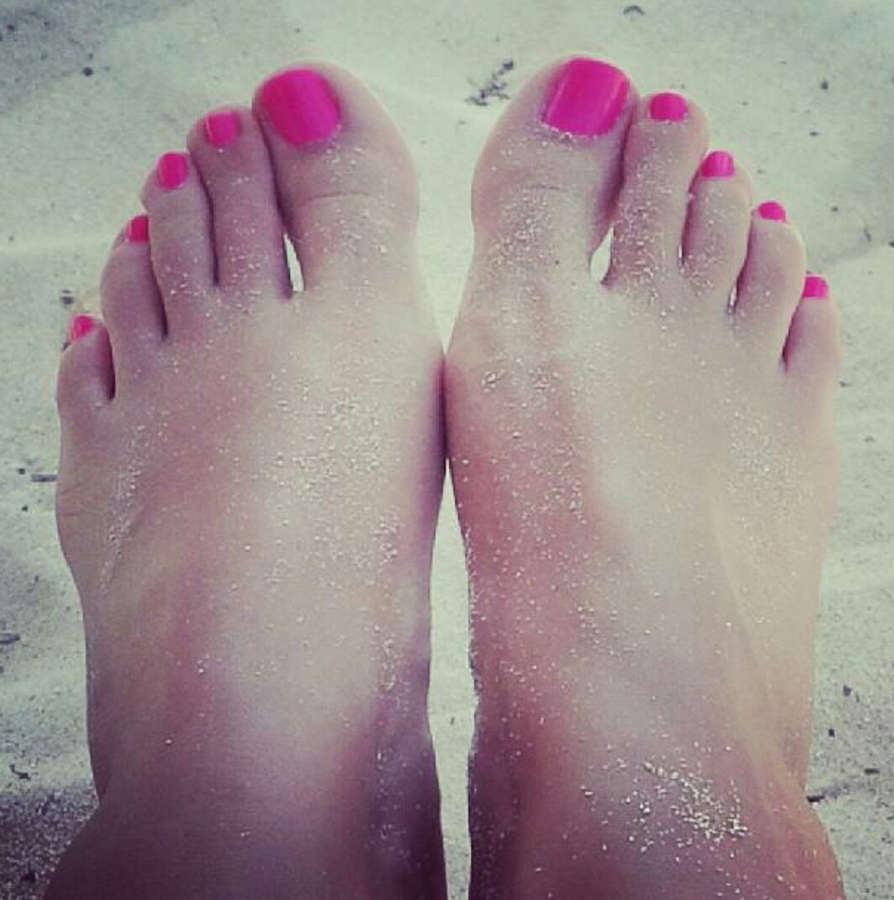 Julieta Lima Feet