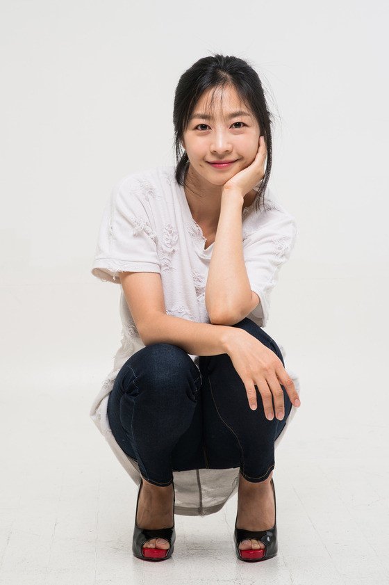 Eun Woo Lee Feet