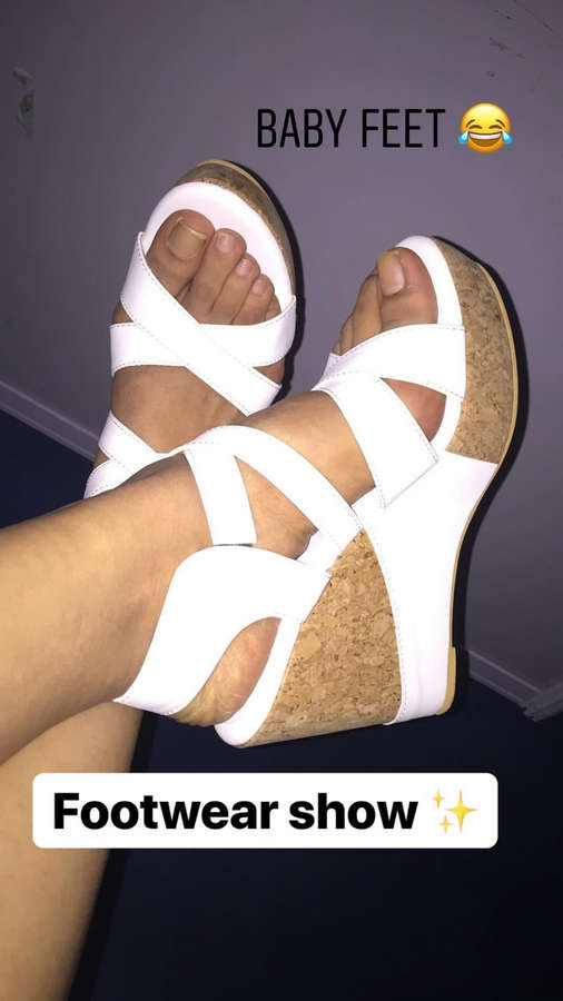 Nikita Sharma Feet