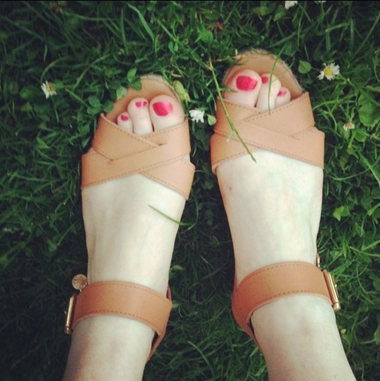 Alice Levine Feet