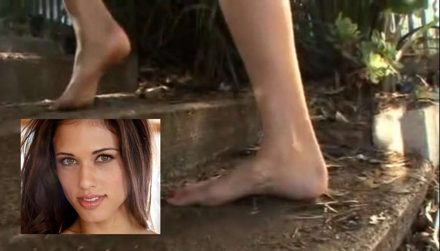 Tiffany Thompson Feet
