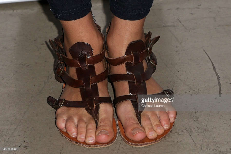 Maiara Walsh Feet