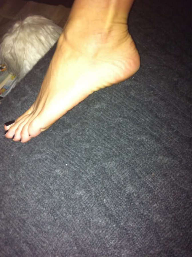 Elenoire Casalegno Feet