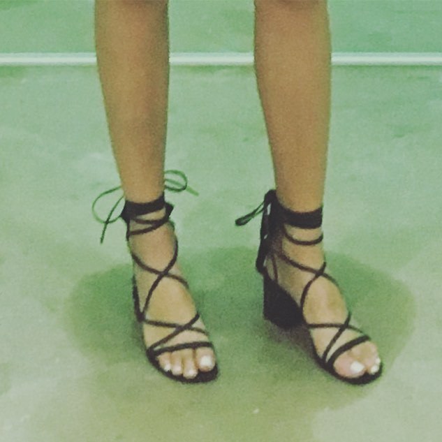 Daniela De La Fe Feet