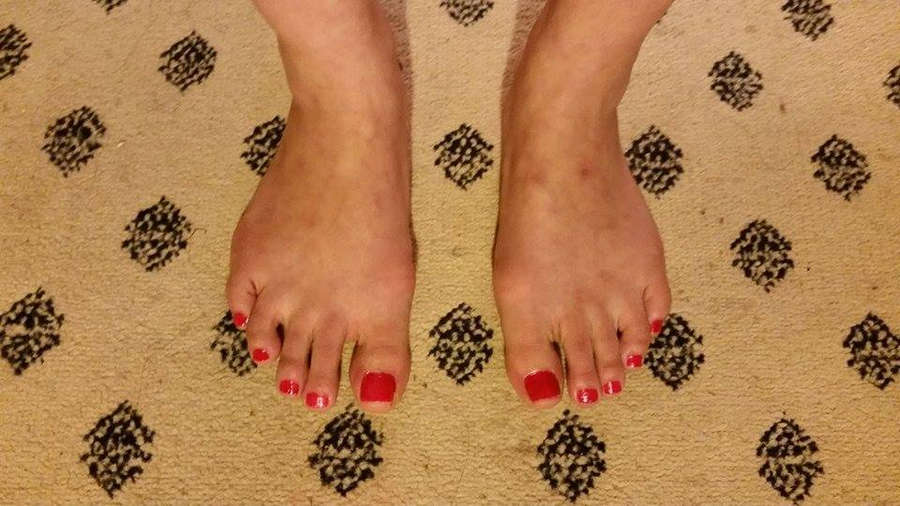 Tritia DeViSha Feet