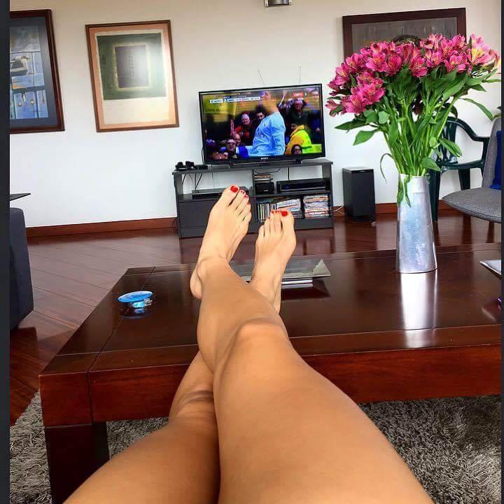 Nicole Regnier Feet