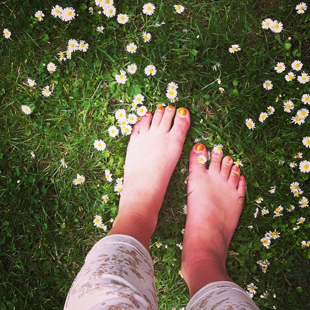 Annelies Toros Feet