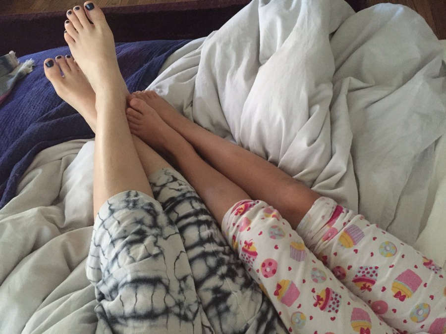 Liza Weil Feet