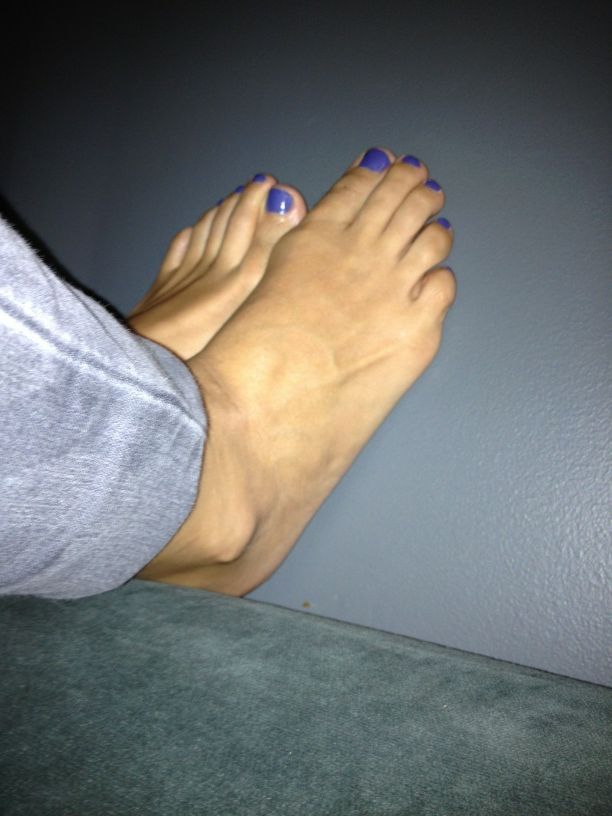 Vanessa Hope Feet