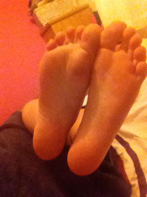 Lu Elissa Feet