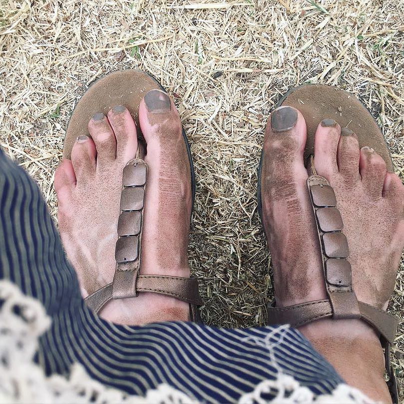Holland Farkas Feet