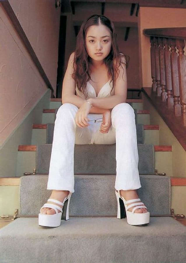 Yumi Adachi Feet