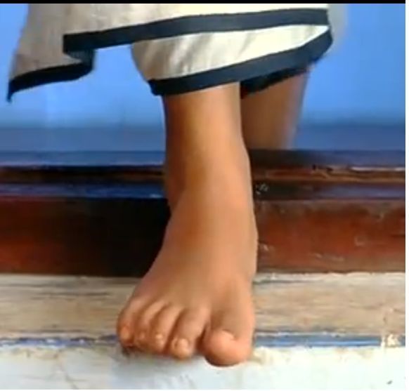 Archana Kavi Feet
