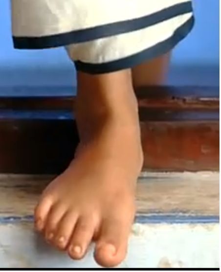 Archana Kavi Feet