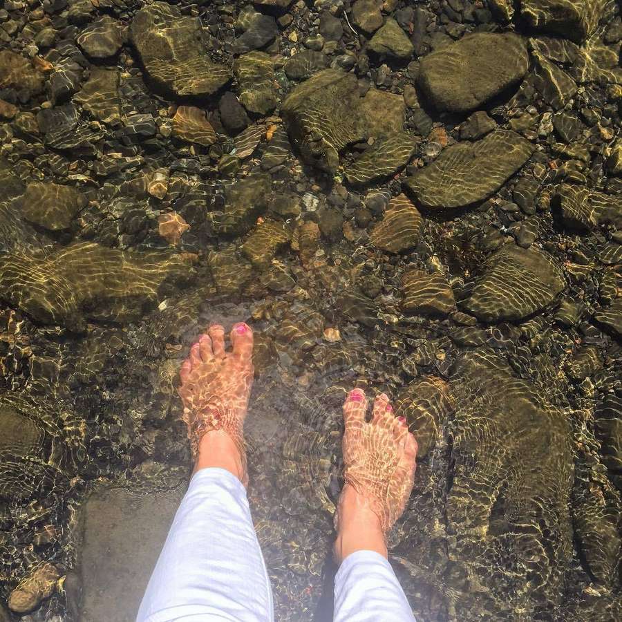 Brianna Keilar Feet