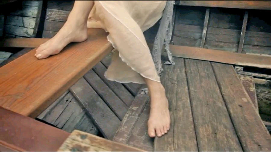 Marija Karan Feet