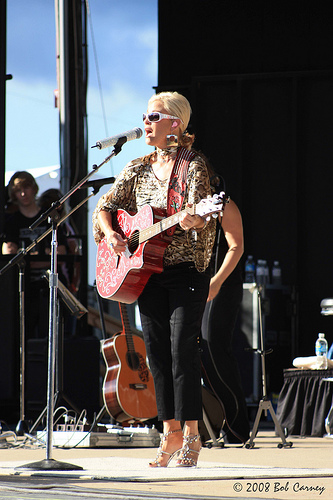 Lorrie Morgan Feet