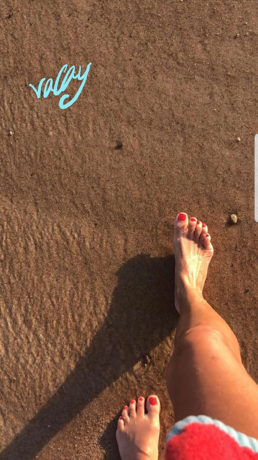 Giada De Laurentiis Feet